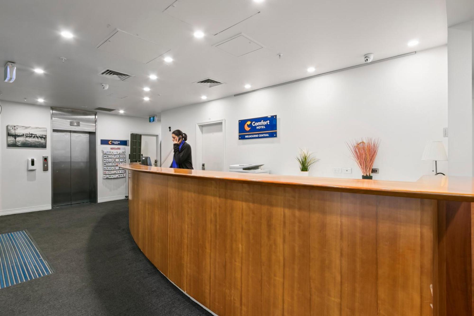 Comfort Hotel Melbourne Central Екстериор снимка